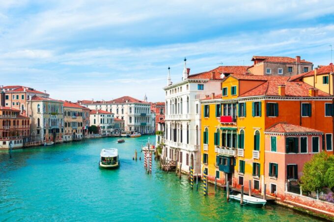 Venice: Private Exclusive History Tour With a Local Expert. - Discovering Venetian Culture