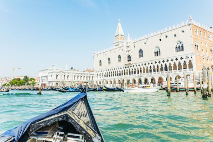 Venice: Private Gondola Ride Along Grand Canal - Romantic Experience
