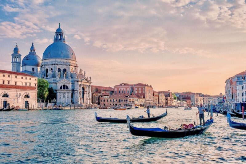Venice: Private Gondola Ride - Cancellation and Flexibility