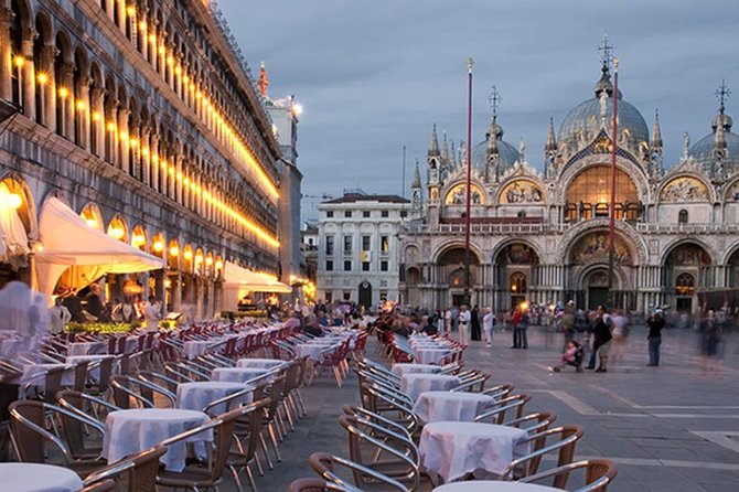Venice Private Tour of the Historical Monuments - Witnessing Murano Glass-Blowing