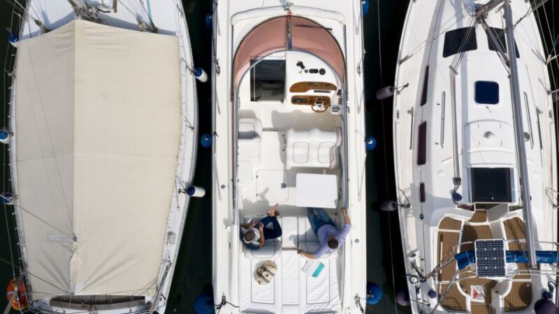 Venice: Private Yacht Tour and Glass Blowing Demonstration - Key Points