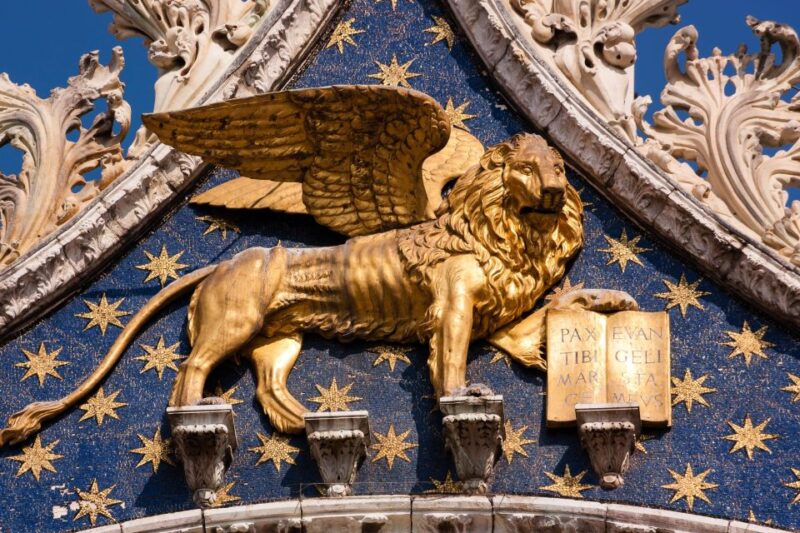 Venice: Saint Marks Basilica, Crypt and Burial Places - Churches Featured