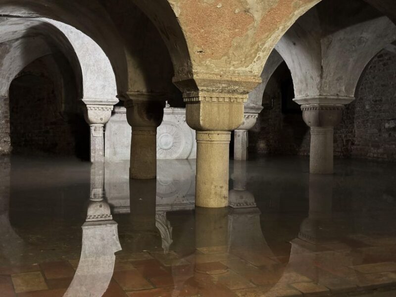 Venice: Saint Marks Basilica, Crypt and Burial Places - Church of Ss. Giovanni E Paolo