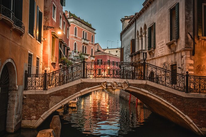 Venice Scavenger Hunt and Best Landmarks Self-Guided Tour - Scavenger Hunt Highlights