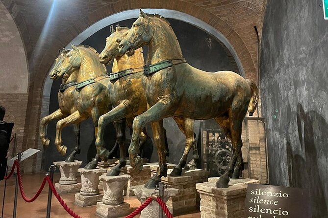 Venice Skip the Line of San Mark Basilica and Doges Palace Tour - Key Points