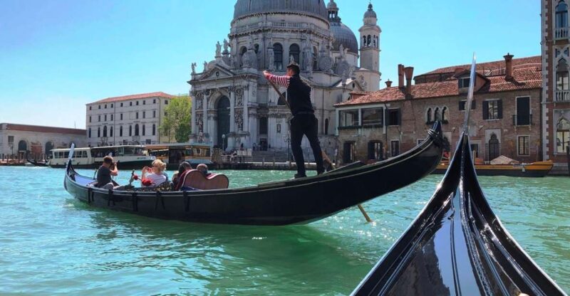 Venice: St. Mark's Basilica and Gondola Combo Tour - Key Points