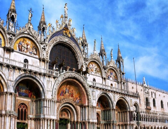 Venice: St. Mark's Basilica and Gondola Combo Tour - Gondola Ride