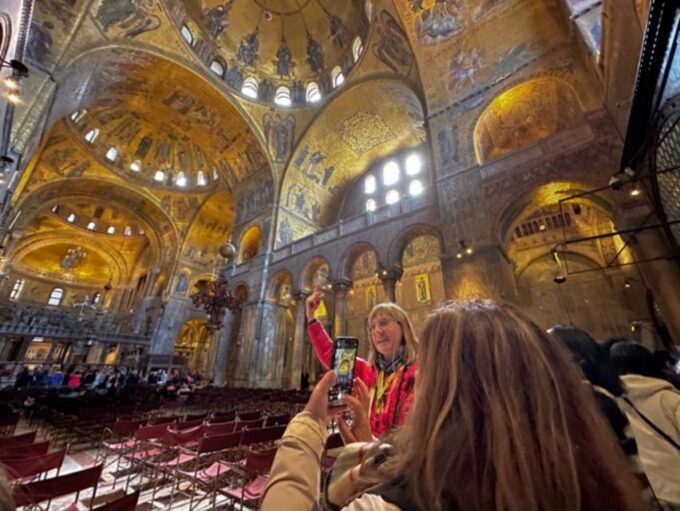 Venice: St Marks, Doges Palace, Murano & Burano Day Tour - Frequently Asked Questions