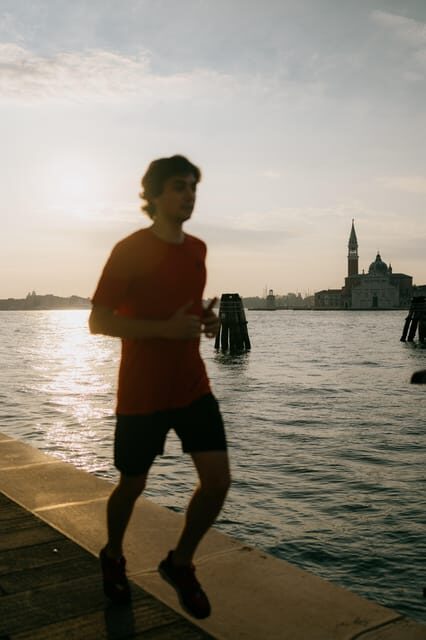 Venice Sunrise Running Experience - Who Can Participate?