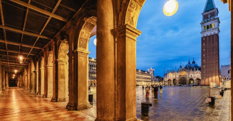 Venice: The Ghost & Legends Walking Tour - Tour Inclusions