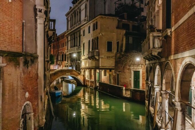 Venice: The Ghost & Legends Walking Tour - Exploring Castello and Cannaregio Districts