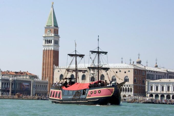 Venice: Venetian Lagoon Tour and Galleon Dinner - Customer Ratings and Feedback