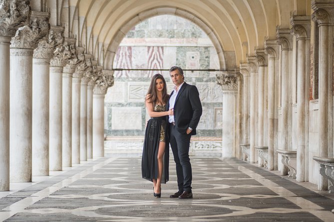Venice VIP Photo Session in Venice - Gondola Ride Option