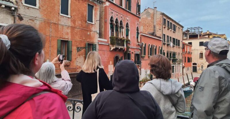 Venice: Walking Guided Tour of the City Must-See Sites - Since Your Asked