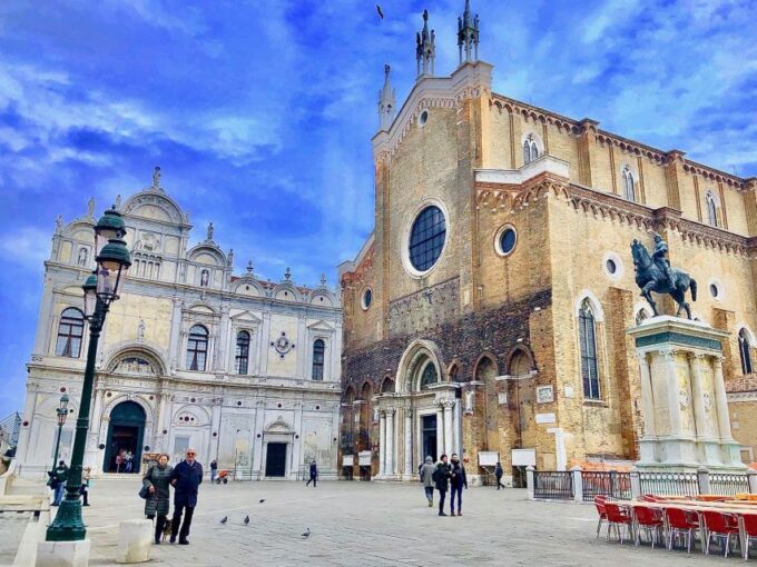 Venice: Walking Tour & Gondola Ride - Important Considerations