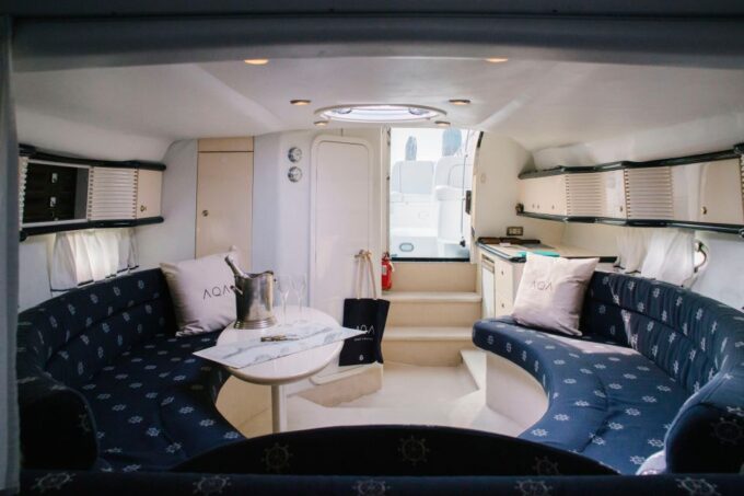 Venice: Yacht Cruise in Venice Lagoon - Group Size and Capacity