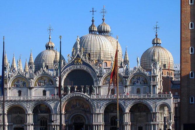 Venices Best: Basilica, Doges Palace, Gondola & Yard Gallery - Gliding Through Venices Canals