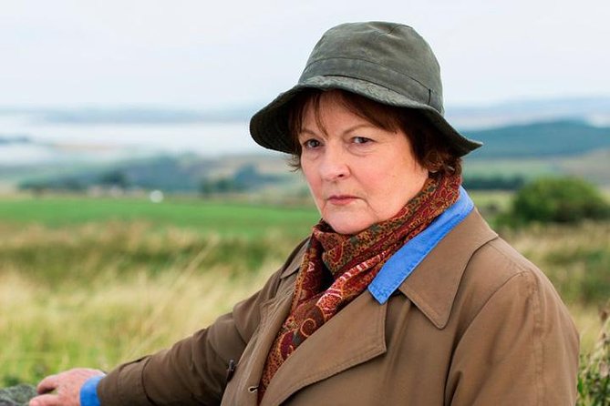 Vera Tour of Newcastle TV Locations - Good To Know