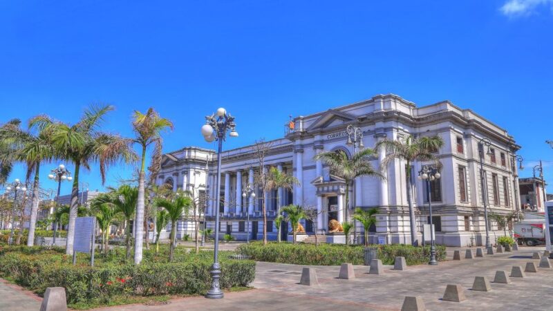 Veracruz: Sightseeing City Tour and Wax & Ripley's Museums - Key Points