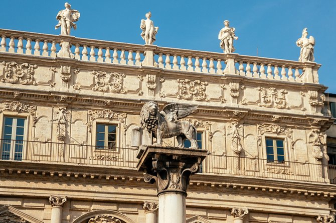 Verona Arena & Surroundings PRIVATE TOUR With Ticket Included - Traveler Information