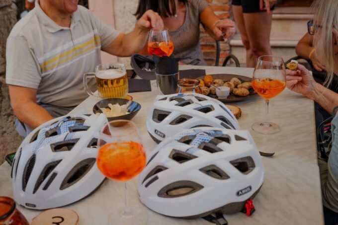 Verona: City Panoramic E-Bike Tour With Spritz - Cancellation and Booking