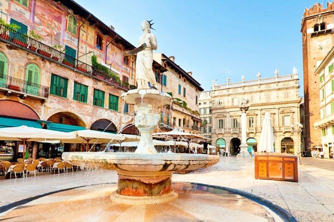 Verona City Sightseeing Walking Tour of Must-See Sites With Local Guide - Included in the Tour