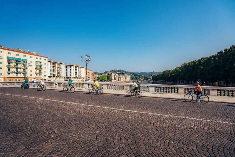 Verona: Classic and Hidden Gems Bike Tour - Key Points