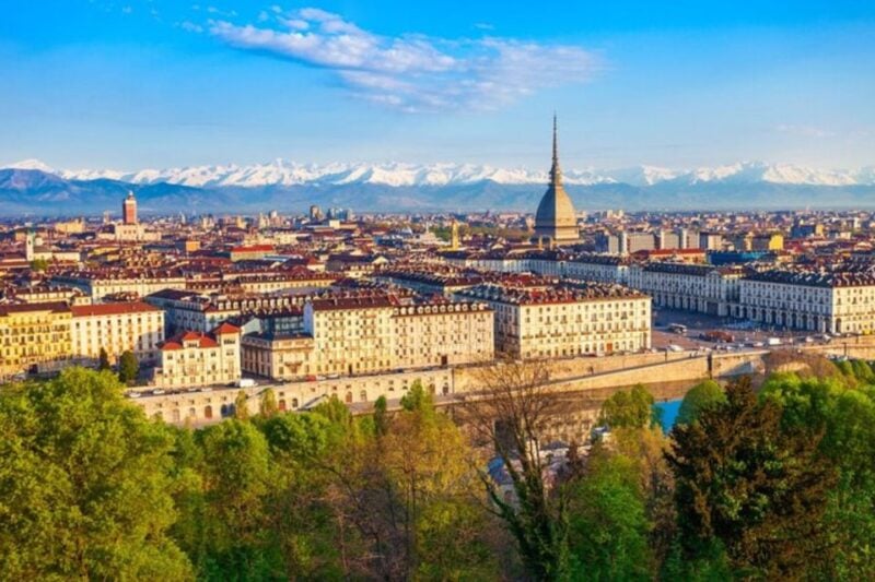 Verona: Custom Private Tour With a Local Guide - Duration and Pricing
