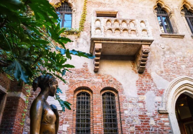 Verona: Essential Verona Private Tour Including Arena - Tour Highlights
