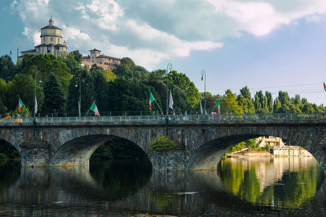 Verona : Private Custom Walking Tour With A Guide (Private Tour) - Inclusions and Logistics