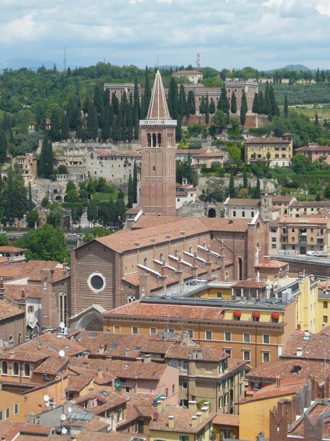 Verona - Private Guided Walking Tour - Meeting Point and Customer Experience