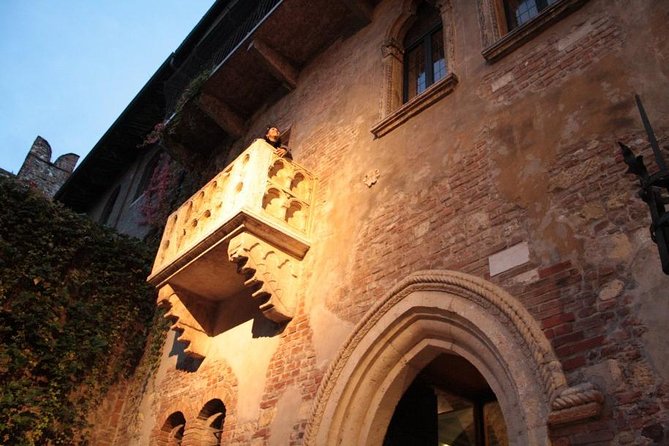 Verona Private Walking Tour - Meeting and Pickup
