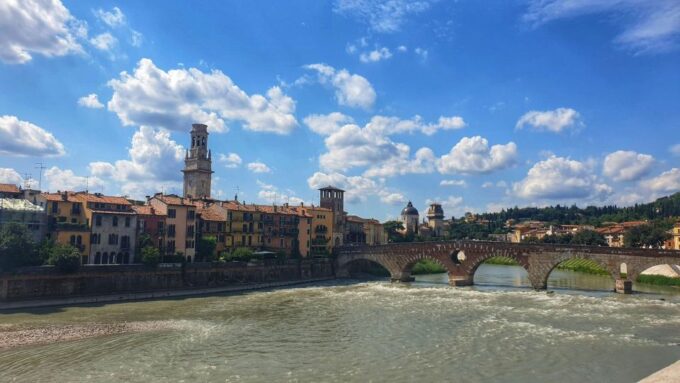 Verona: Private Walking Tour in the City of Love - Cancellation Policy