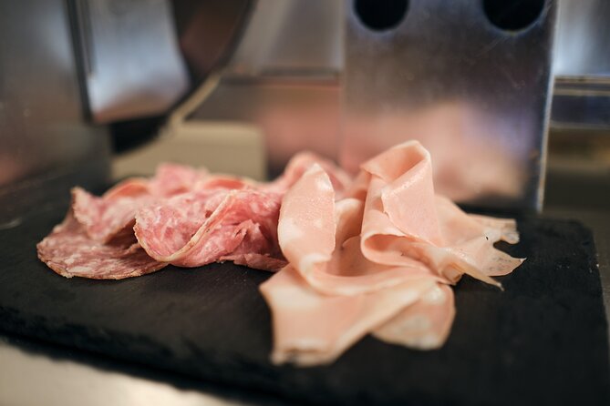Verona: Self-Guided Food Tasting & Sightseeing Tour - Exploring Veronas Flavors