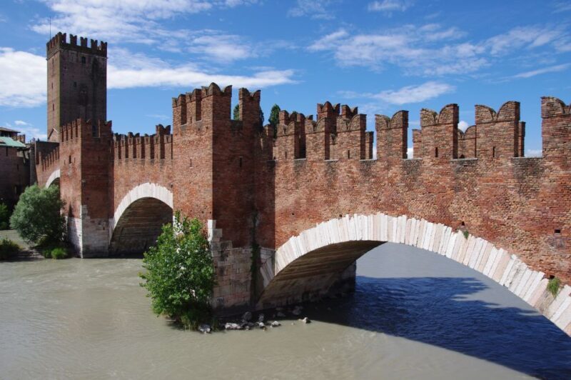 Verona: Sightseeing and Heritage Tour - Highlights of the Tour
