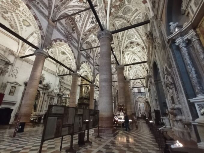 Verona: Small Group Guided Walking Tour With Arena Tickets - Skip-the-line Tickets for Arena