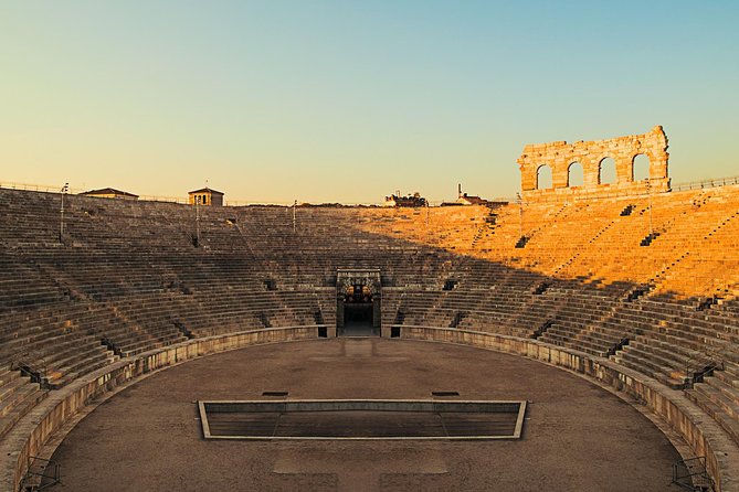 Verona Small Group Walking Tour - Exploring Verona