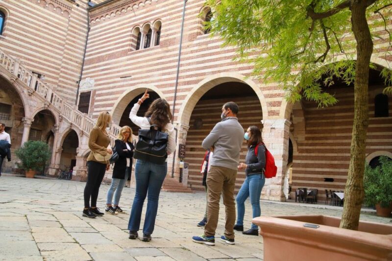 Verona: Street Food Walking Tour Near the Historical Center - Key Points