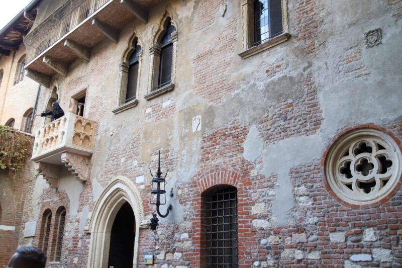 Verona: Street Food Walking Tour Near the Historical Center - Important Notes
