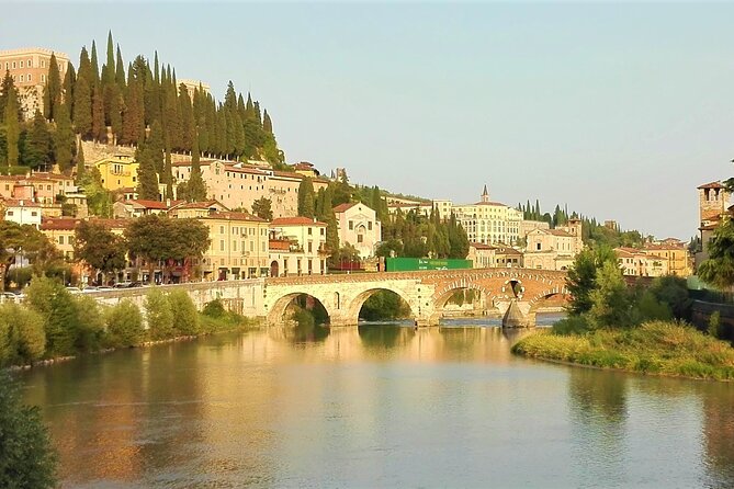 Verona Walking Tour (Private Tour) - Exploring the Roman Arena
