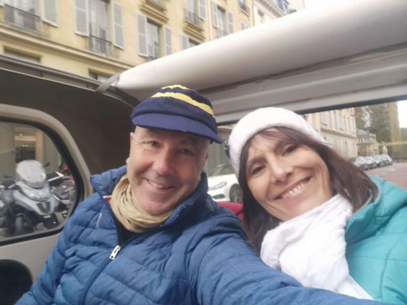 Versailles: 1 Hour Private City Tour in a Vintage Car - Vintage Car Experience