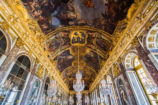 Versailles: 2-Hour Private Tour for Families & Children - Meeting and Pickup Details
