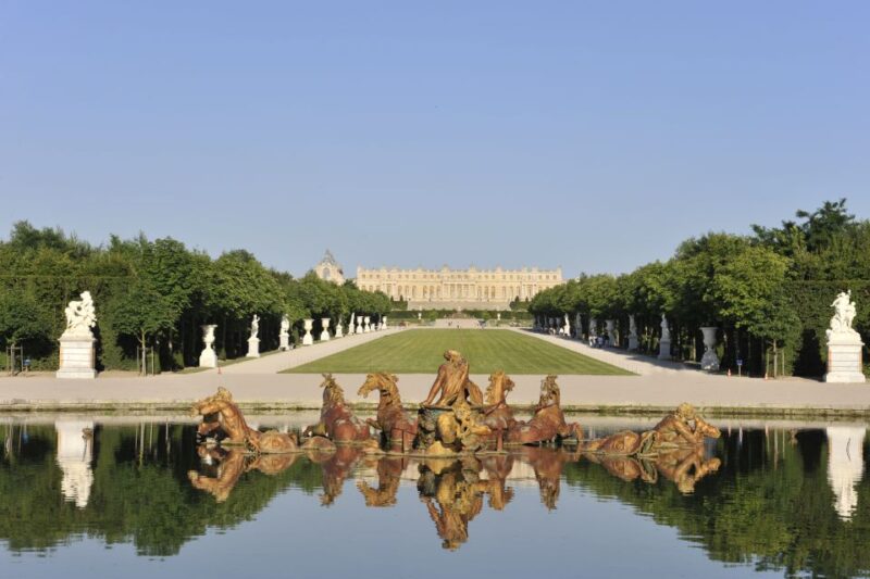 Versailles and Paris Full-Day Tour From Disneyland Paris - Versailles Gardens and Attractions