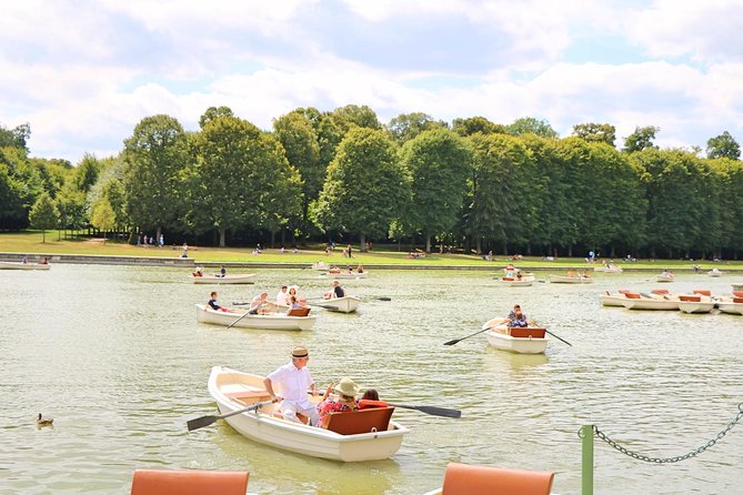 Versailles Best of Domain Skip-The-Line Access Day Tour With Lunch From Paris - Explore the Palace