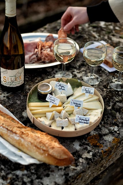 Versailles: Farmers Market Food Tour by a Culinary School - Culinary Experience