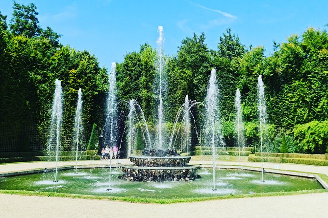Versailles Golf Cart Guided Tour + Romantic Boat With Champagne - Important Information
