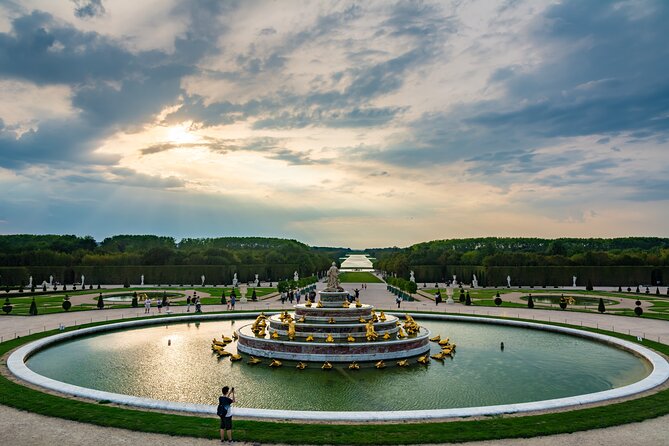 Versailles Golf Cart Guided Tour + Romantic Boat With Champagne - Reviews Summary