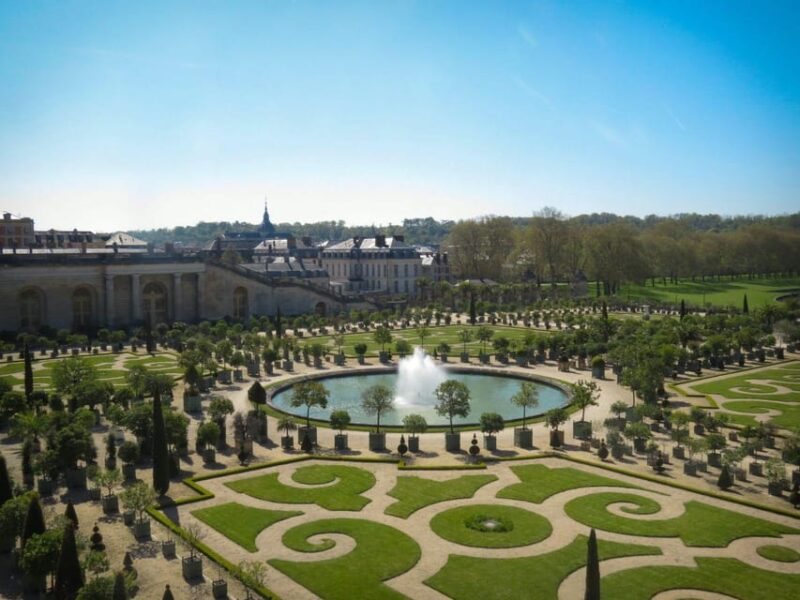 Versailles: Palace and Gardens In-App Audio Tour and Ticket - Key Points