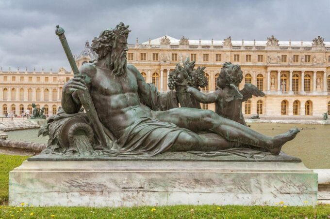 Versailles: Palace and Gardens In-App Audio Tour and Ticket - Audio Tour Details