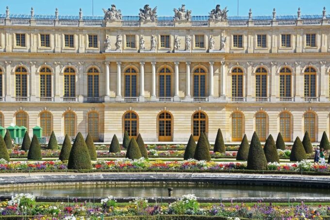 Versailles: Palace and Gardens In-App Audio Tour and Ticket - Practical Tips